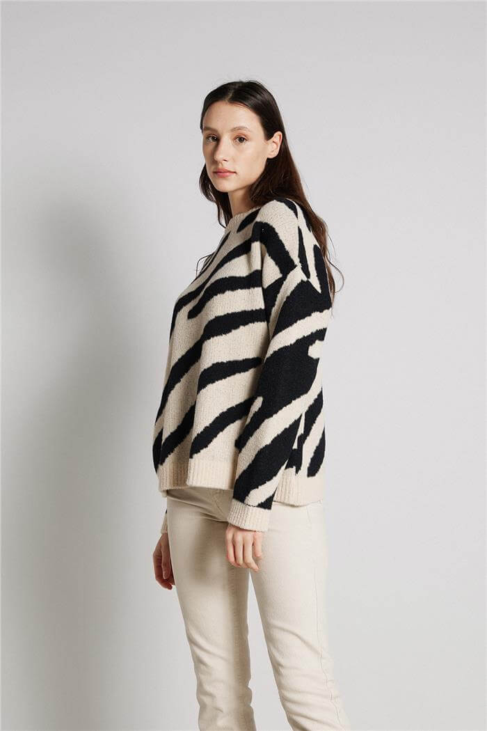 Avrile  ZEBRA DESEN TRİKO KAZAK BEJ-SİYAH A92602-S