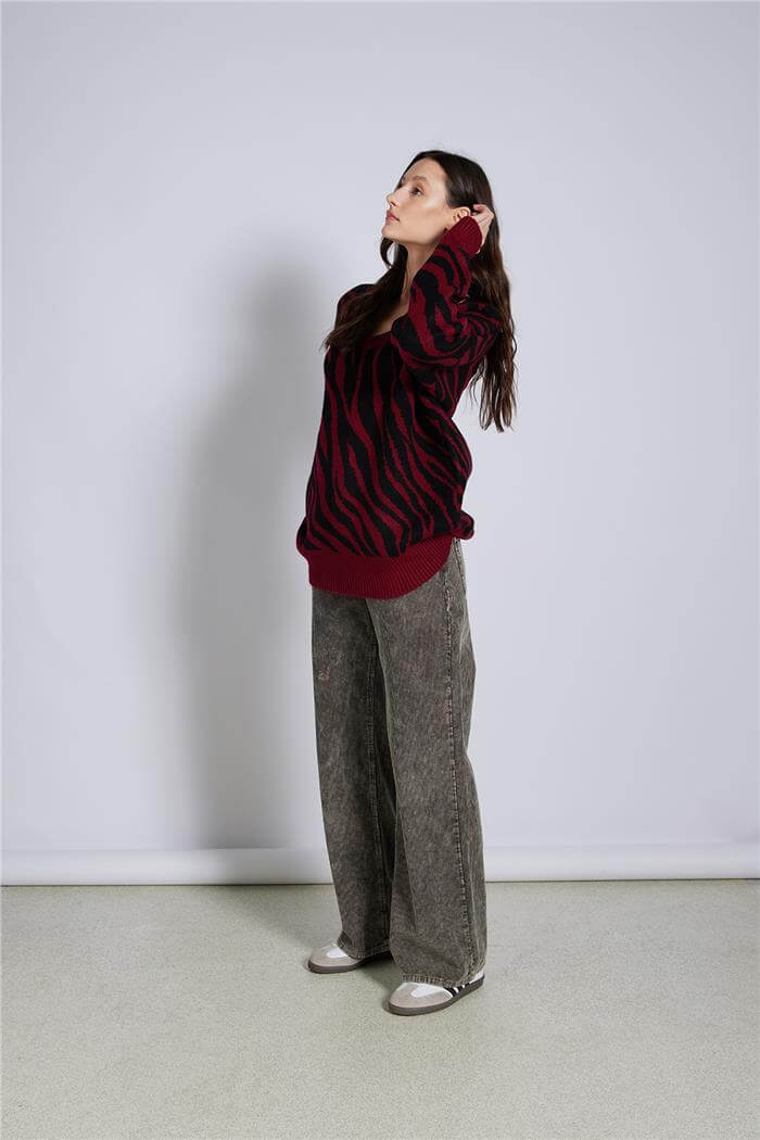 Avrile  Zebra Desen V Yaka Triko Kazak BORDO-SİYAH A92611-S
