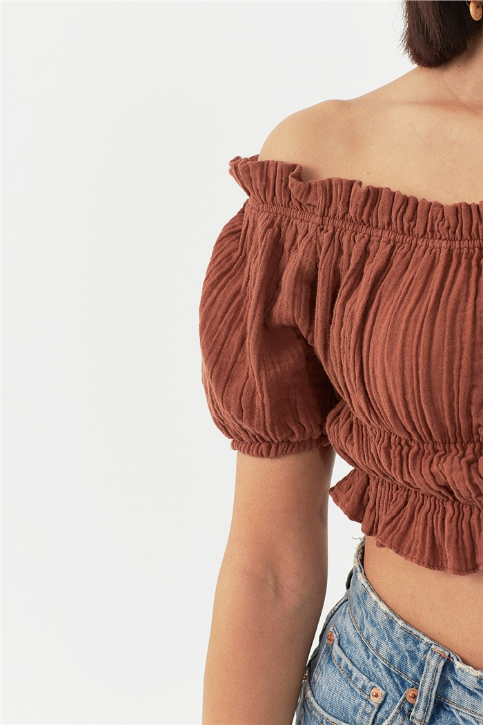Nisan DÜŞÜK OMUZLU CROP  KAHVE  N22-1349