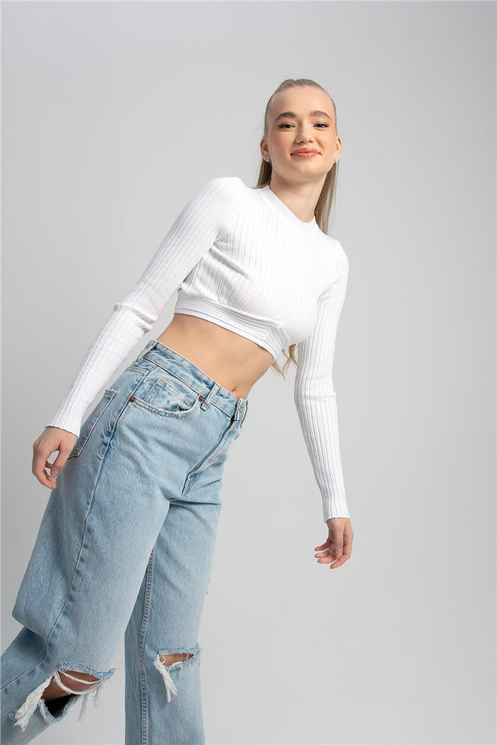 Nisan Kadın BİSİKLET YAKA CROP KAZAK BEYAZ TT3853-Z