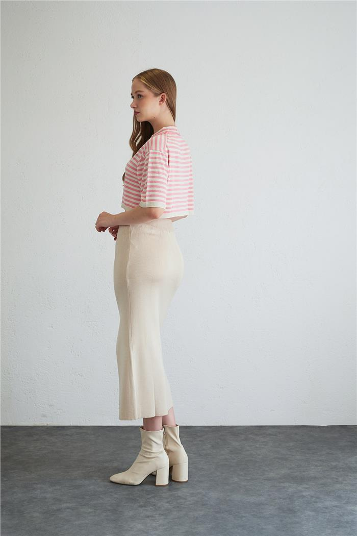 Nisan Kadın OVERSIZE TRİKO CROP TOP HAM EKRU-PEMBE TT4038-Z