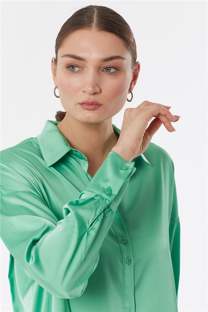 Nisan OVERSIZE SATEN GÖMLEK  YEŞİL  N22-1307