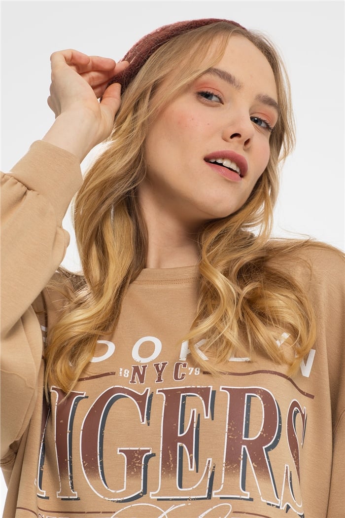 Nisan Sweatshirt  CAMEL  N21-1255