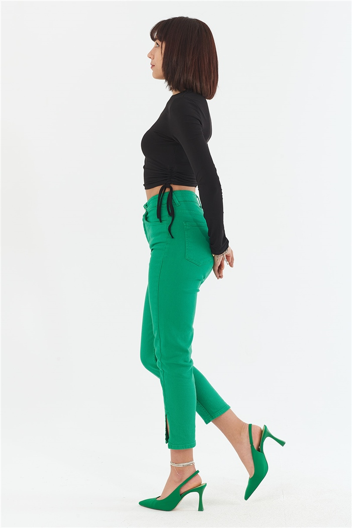 Nisan YAN BİYE DETAYLI BLUZ  SİYAH  N22-1353