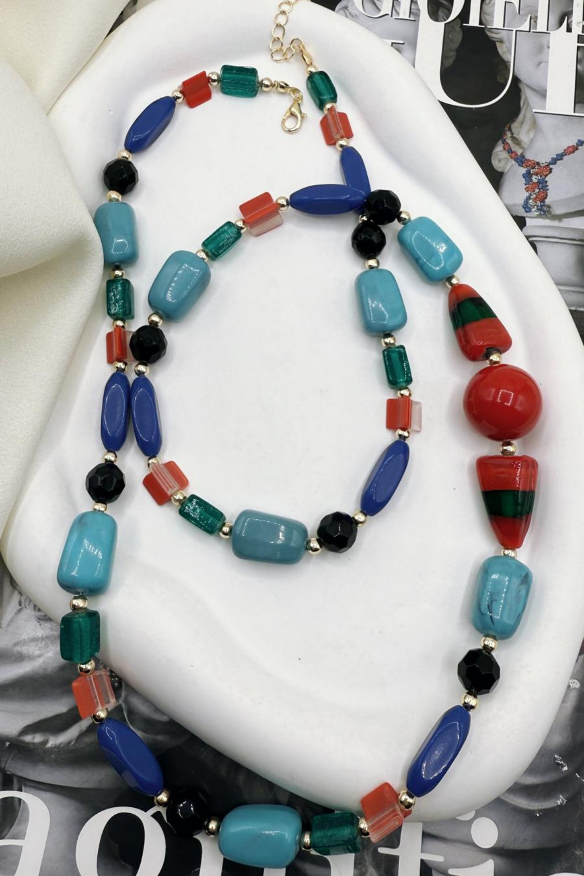 9765F24A- CAM VE SERAMİK HİNT BONCUKLU TASARIM KOLYE