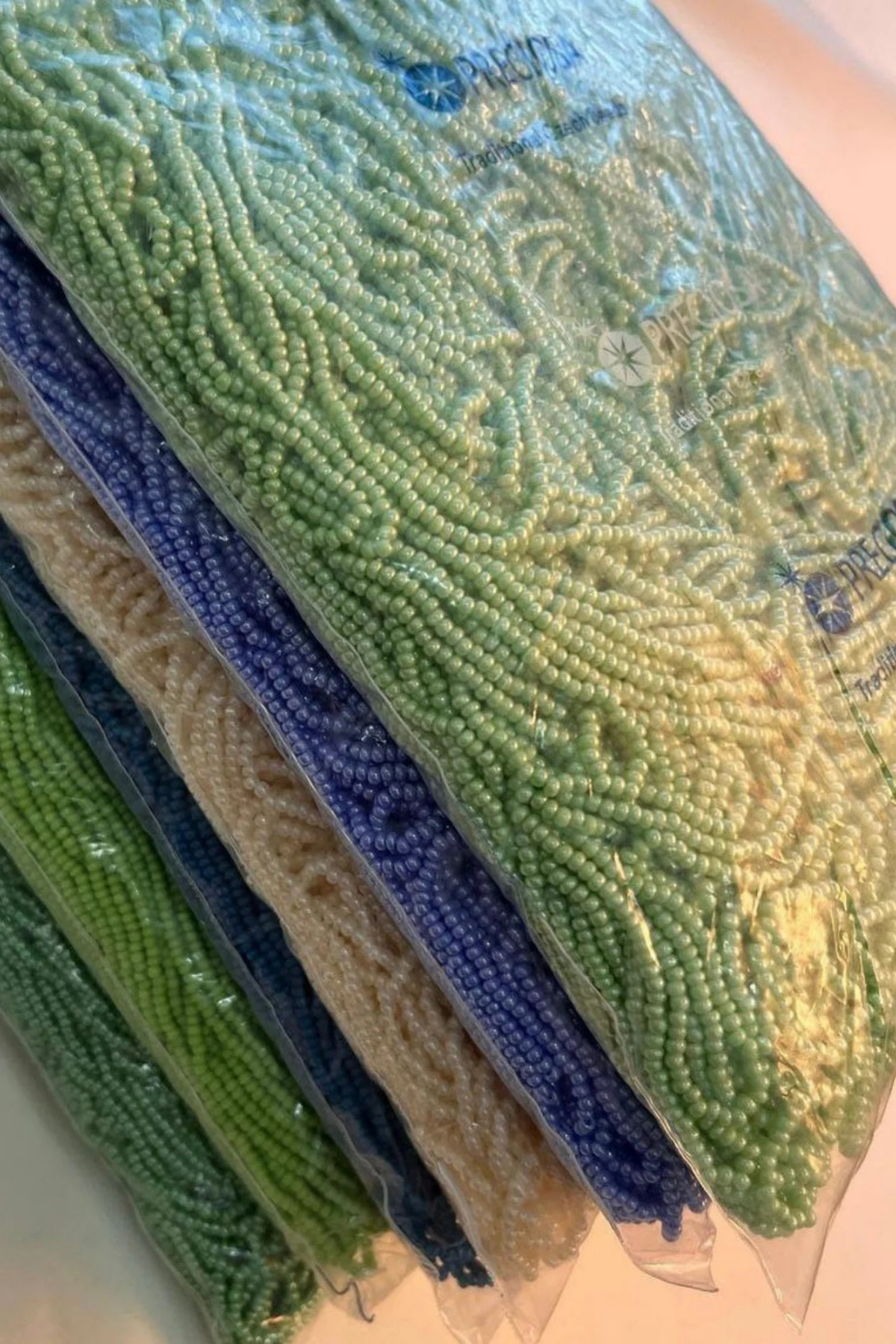 PRECIOSA KUM BONCUK 11/0 (2.2mm)