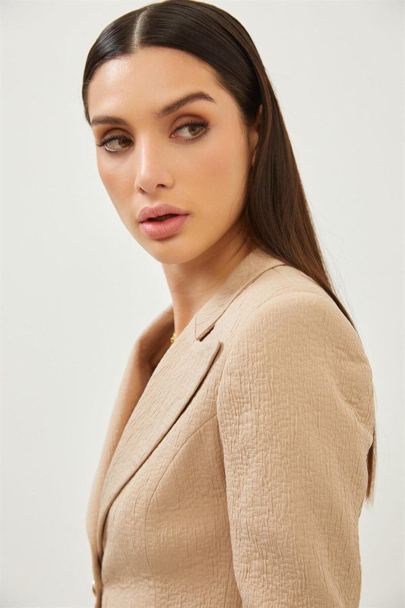 Bej Gold Düğme Detaylı Tek Düğmeli Kruvaze Blazer CeketST070S90379001