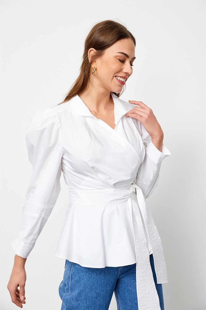 Ekru Bağcık Detaylı Poplin BluzST060S3051901