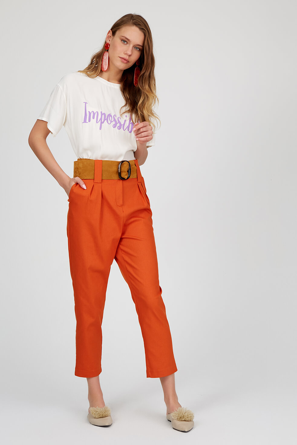 Ekru Bisiklet Yaka Kısa Kol T-Shırt