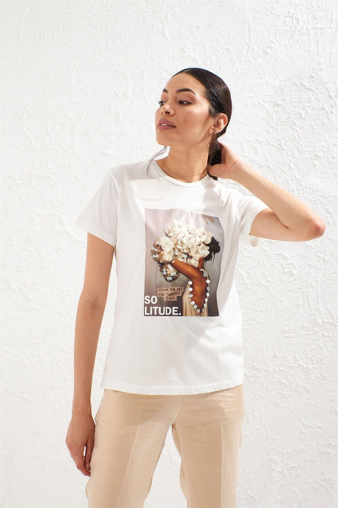 Ekru Kısa Kol Bisiklet Yaka Baskılı T-ShirtST050S7112803