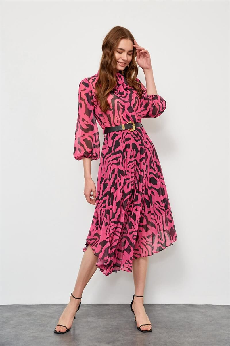 Fuşya Kemerli Piliseli ElbiseST040W40186002