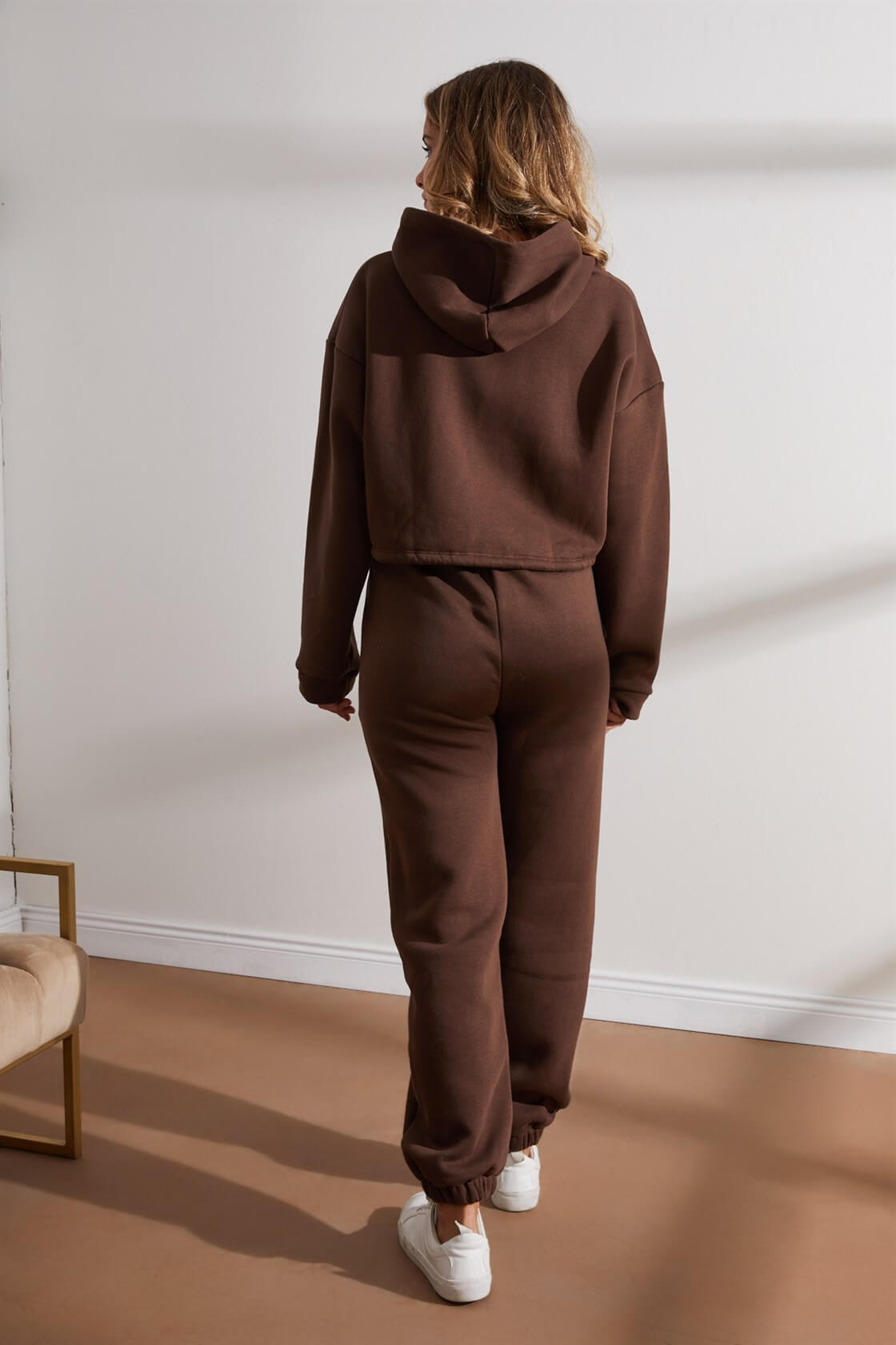 Kahve Crop Sweatshirt Jogger Eşofman TakımıST050W6005501