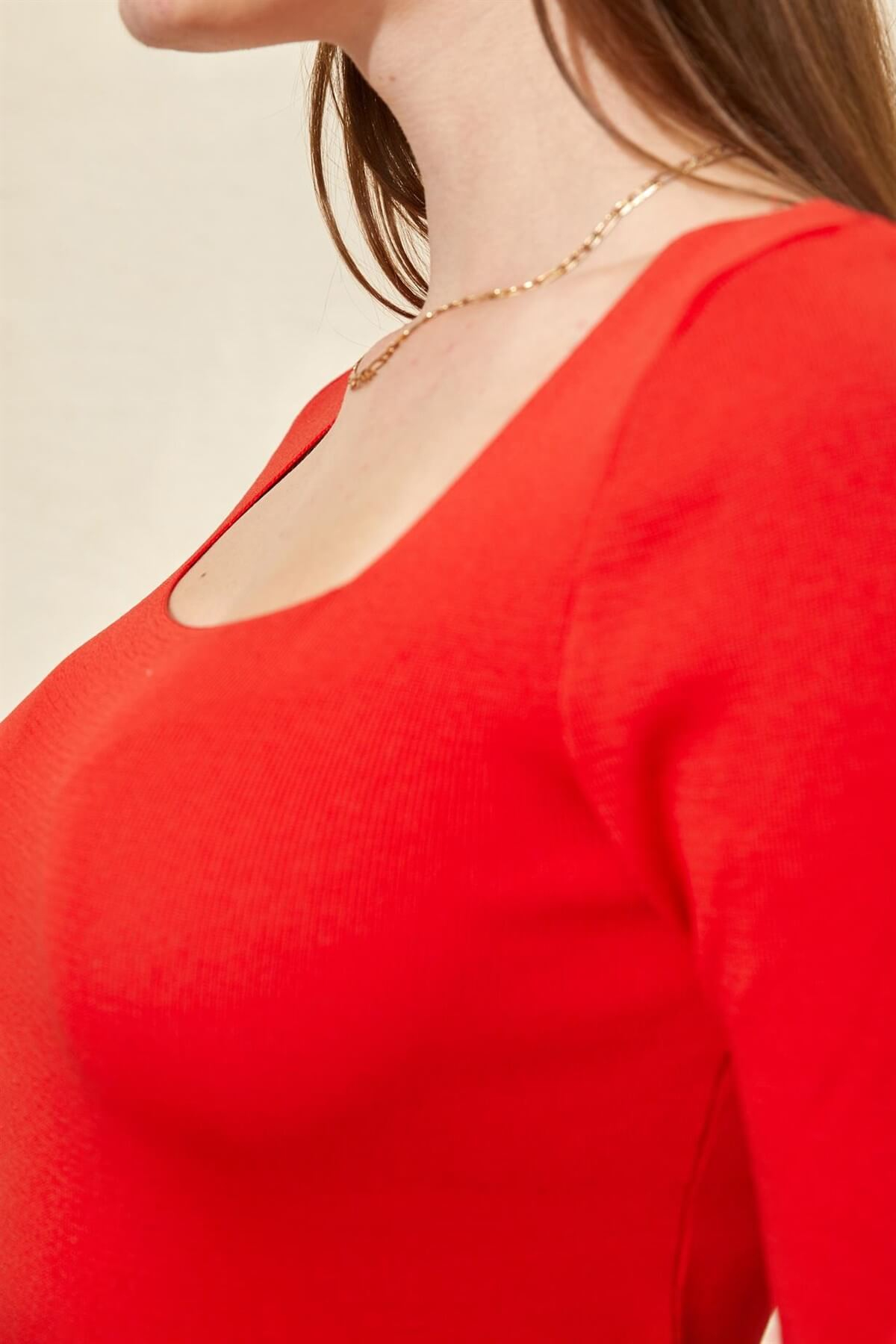 Kırmızı Kare Yaka Kısa Kol TrikoST060S94152003