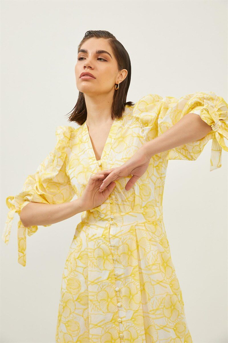 Sarı Şal Desenli Düğme Detaylı Midi ElbiseST060S40130701