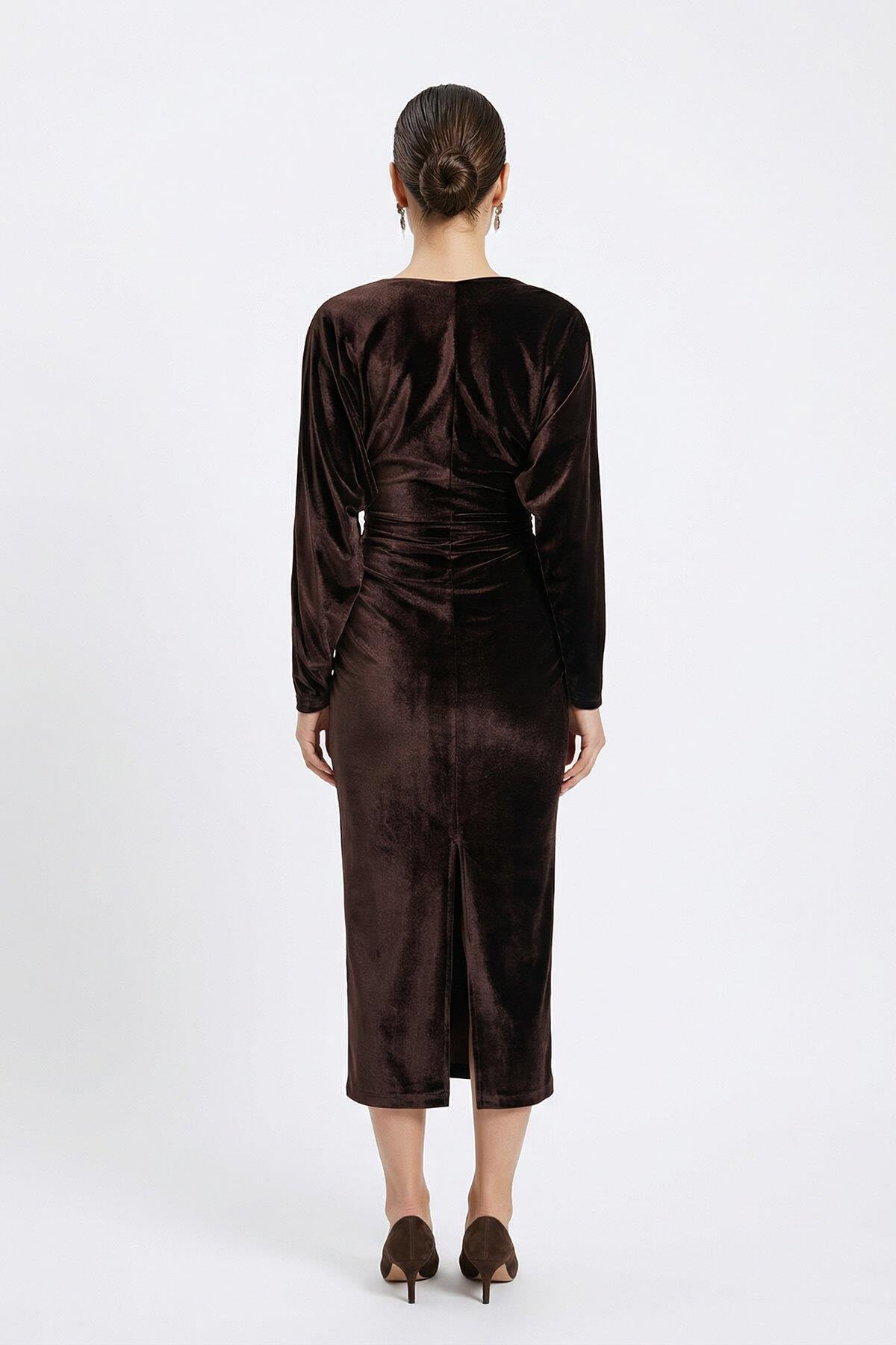 Acı-Kahve Kol Ve Yaka Detaylı Belden Drapeli Midi Boy Elbise Kadın Elbise modelleri