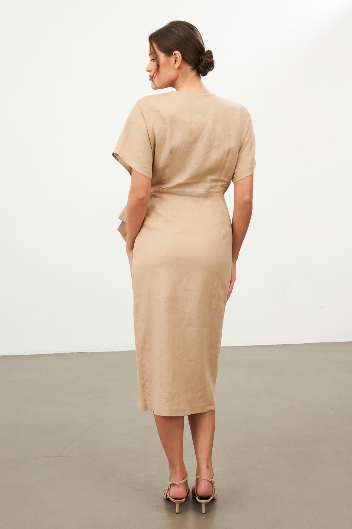 Bej Belden Bağlama Detaylı Asimetrik Kısa Kollu Elbise Kadın Günlük Elbise modelleri