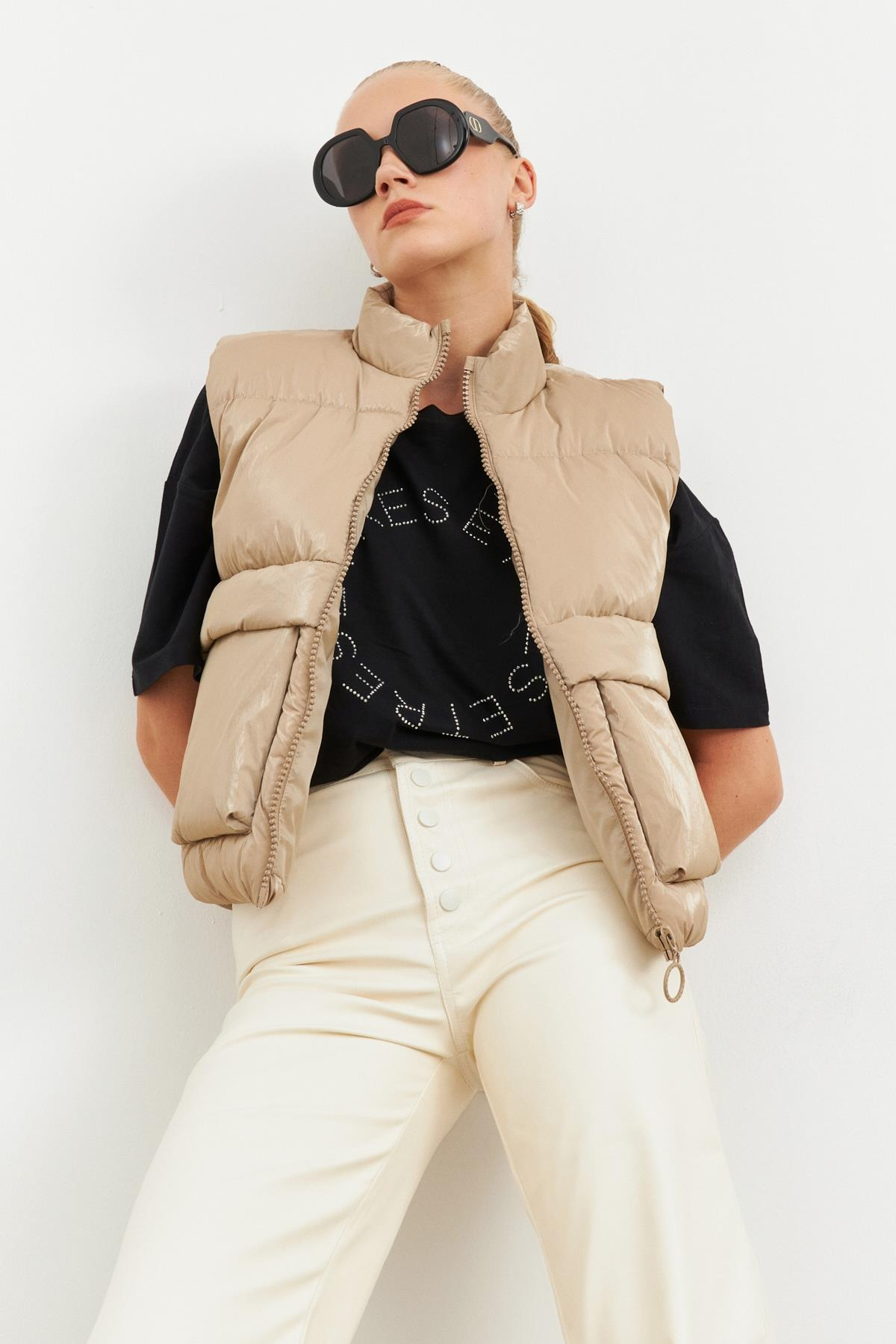 Bej Cepli Şişme Yelek Kadın Yelek modelleri