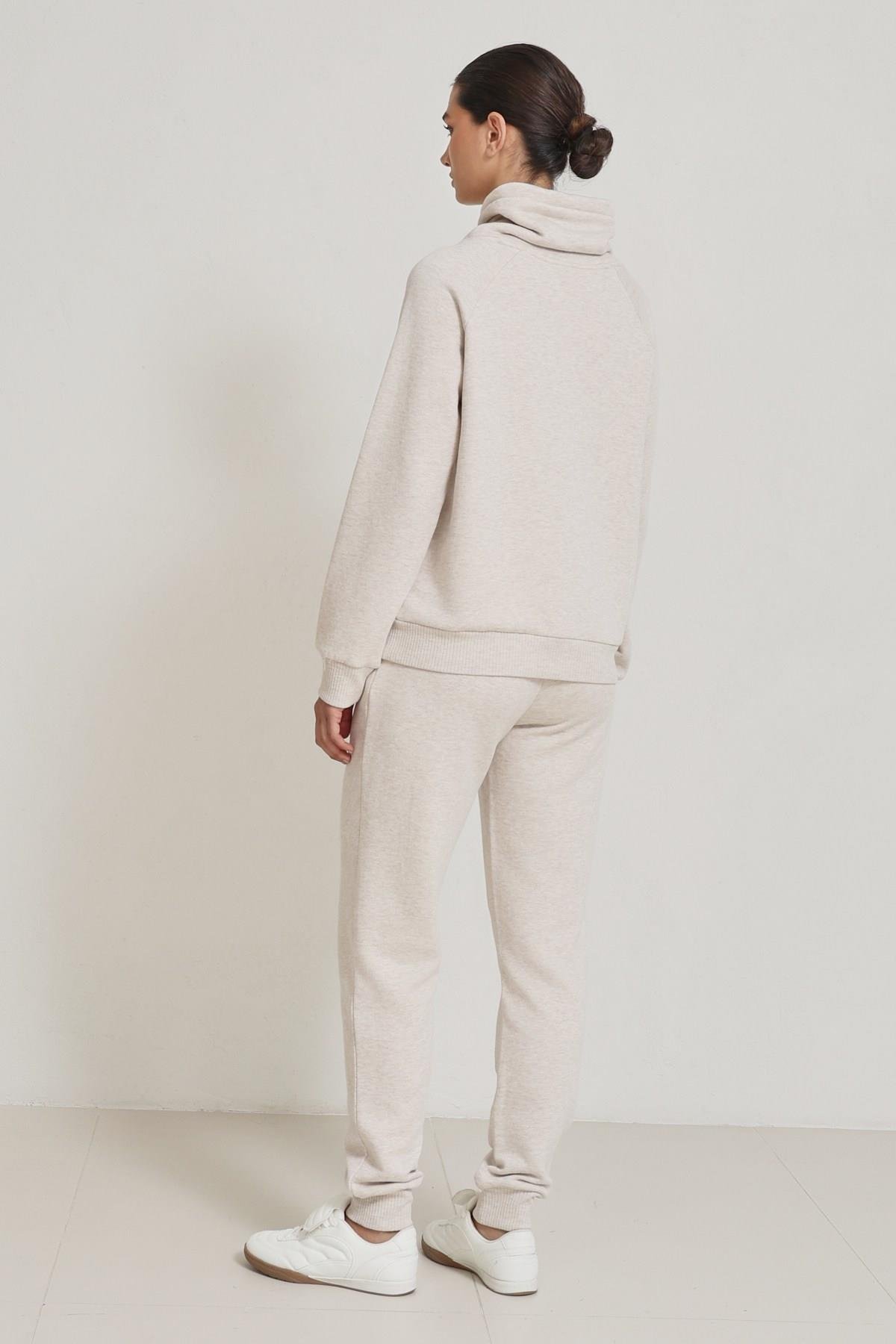 Bej Kapüşon Detaylı Eşofman Takımı Kadın Eşofman Takımı modelleri