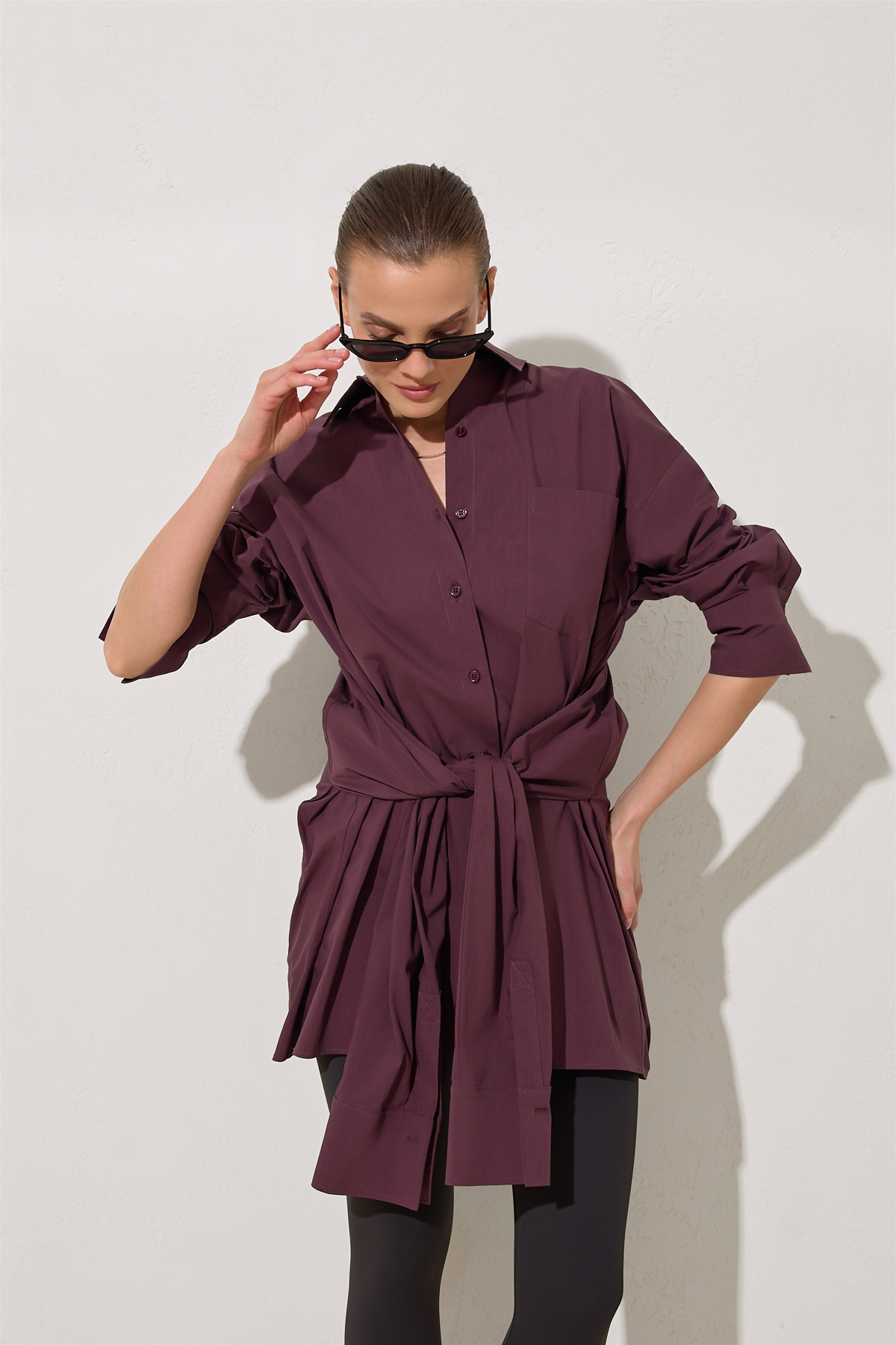 Bordo %100 Pamuklu Belden Bağlama Detaylı Uzun Kollu Gömlek Kadın Gömlek modelleri