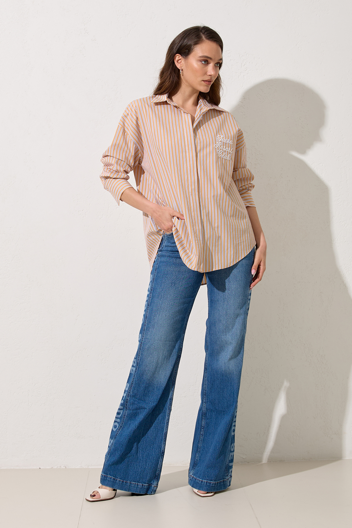 Camel  Nakış Detaylı Çizgili Uzun Kollu Oversize Gömlek Kadın Kategorisiz modelleri