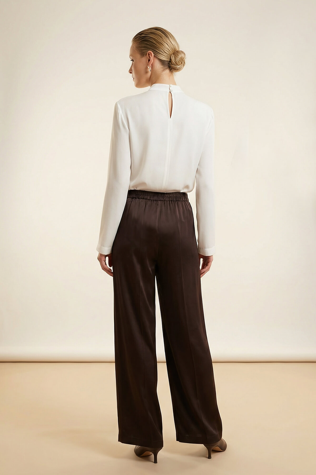 Çikolata Paça Detaylı Rahat Kesim Geniş Paça  Pantolon Kadın Pantolon modelleri