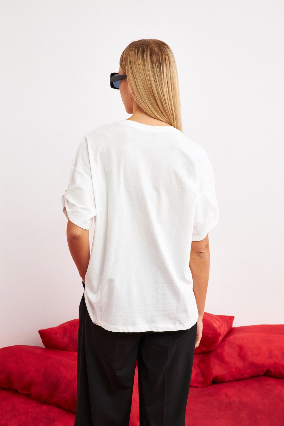 Ekru Bisiklet Yaka Oversize Düz T-Shirt Kadın T-Shirt modelleri