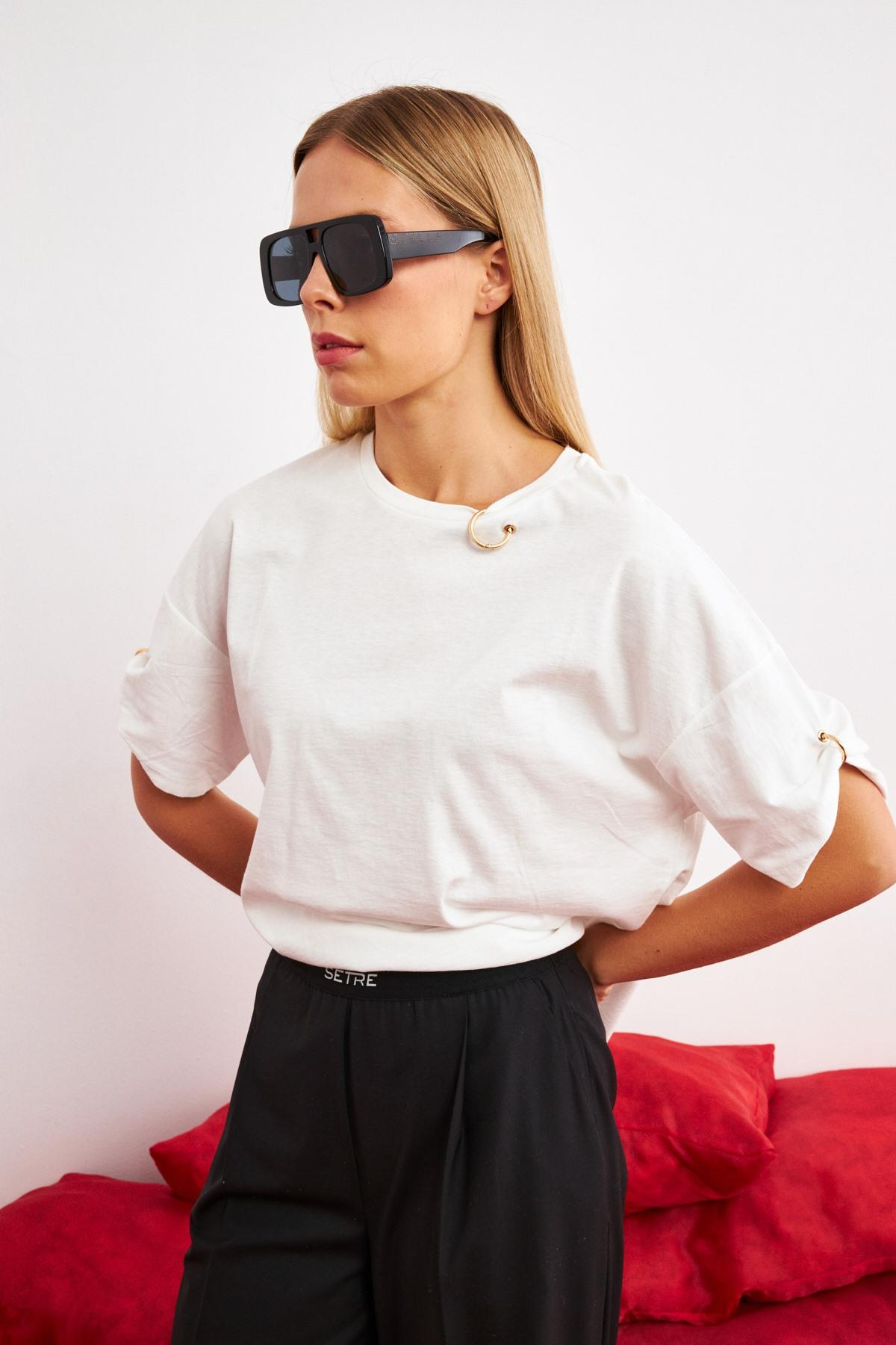 Ekru Bisiklet Yaka Oversize Düz T-Shirt Kadın T-Shirt modelleri