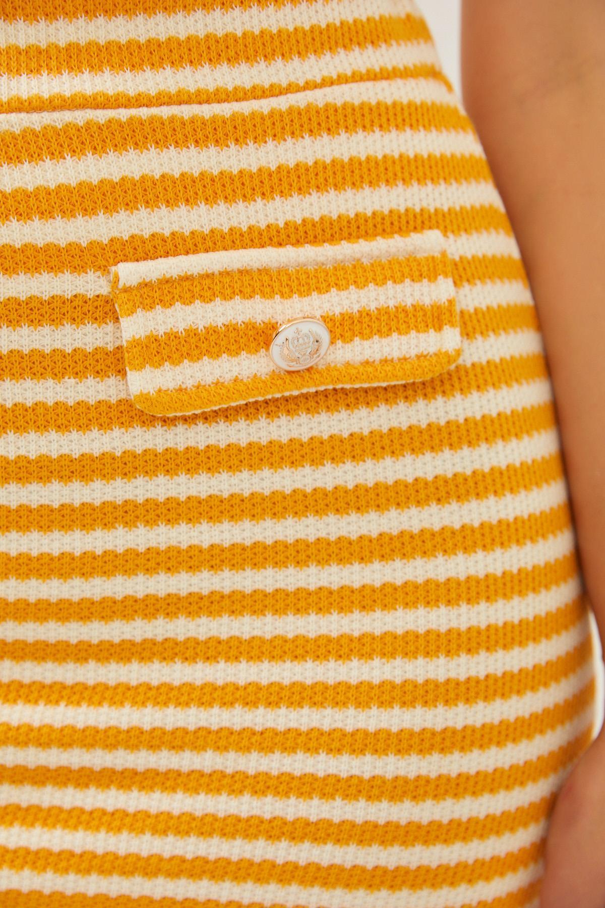 Ekru-Hardal Çizgili Önden Cep Detaylı Dokuma Mini Etek Kadın Etek modelleri