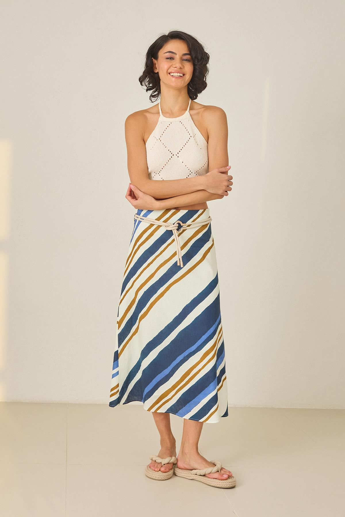 Ekru-Lacivert Desenli Midi Boy Keten Etek Kadın Kategorisiz modelleri