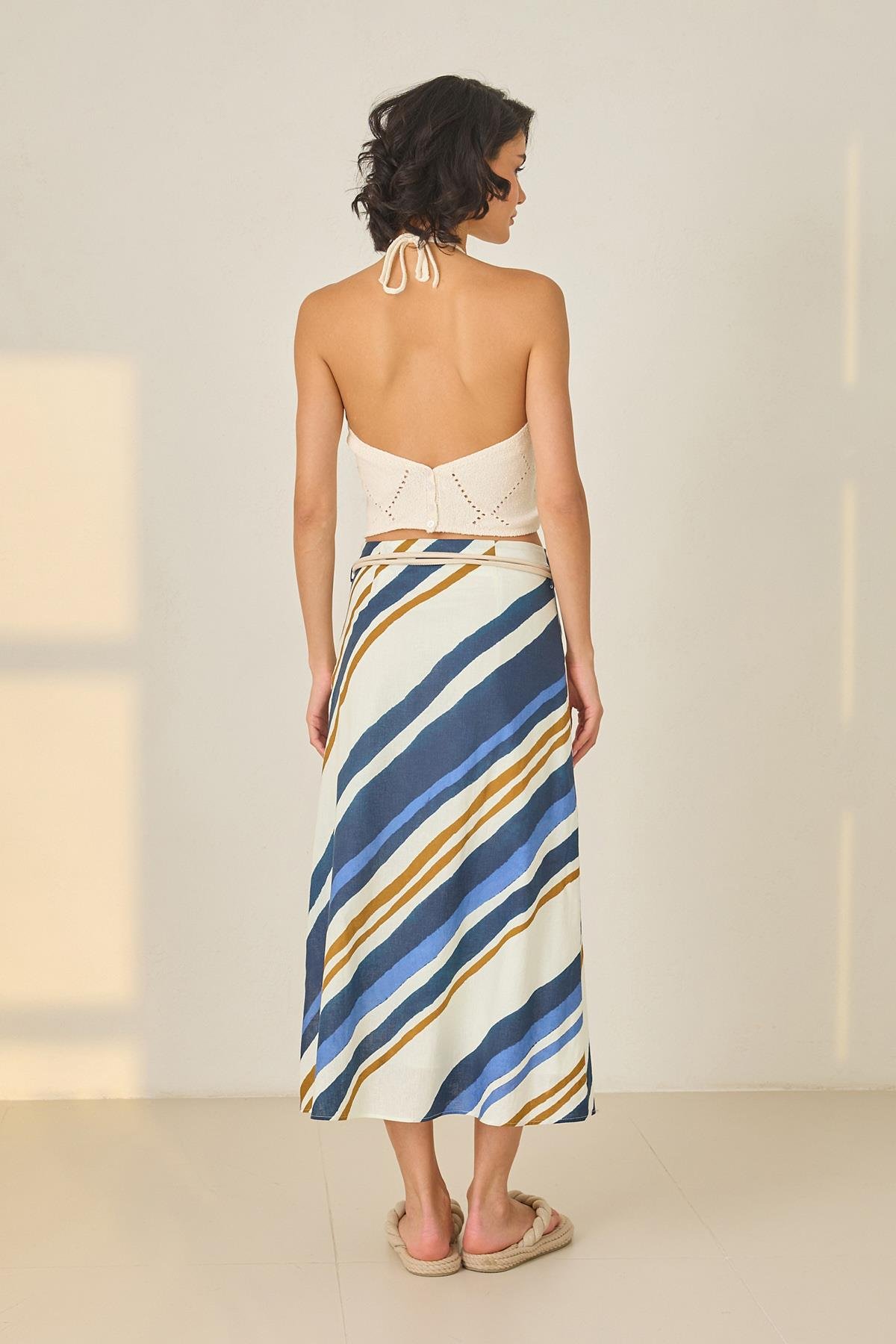 Ekru-Lacivert Desenli Midi Boy Keten Etek Kadın Kategorisiz modelleri