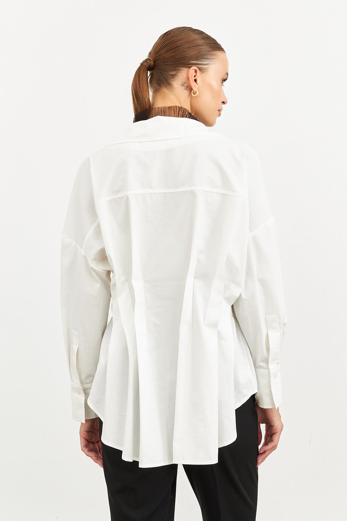 Ekru V Yaka Pileli Gömlek Detaylı Uzun Kollu Bluz Kadın Kategorisiz modelleri