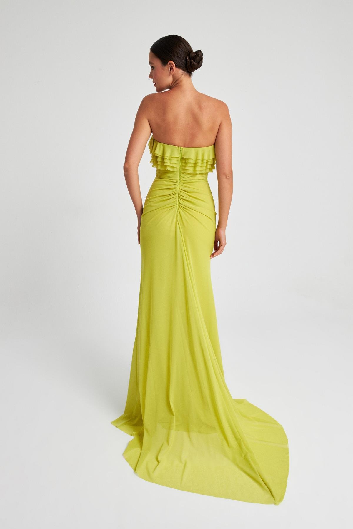 Elma Yeşili Kat Kat Straplez Abiye Elbise Kadın Kategorisiz modelleri