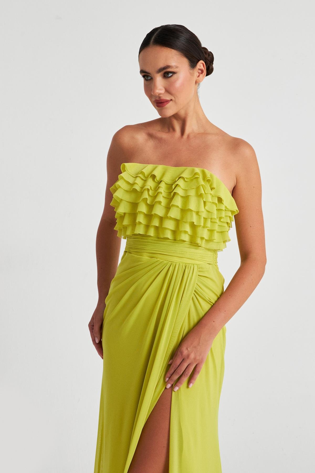 Elma Yeşili Kat Kat Straplez Abiye Elbise Kadın Kategorisiz modelleri