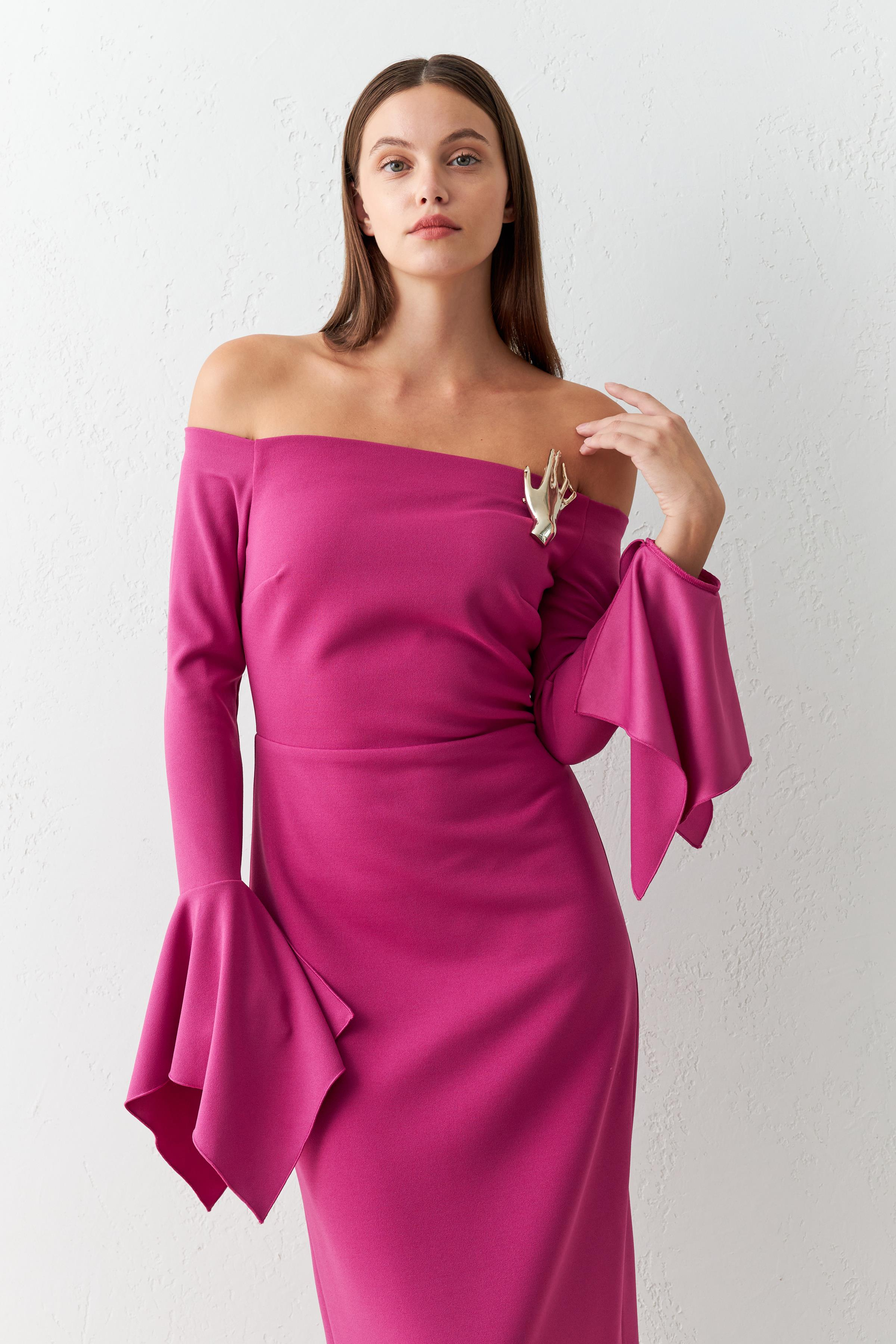 Fuşya Dar Kalıp Omuz Ve Kol Detaylı Maxi Boy Elbise Kadın Abiye Elbise modelleri