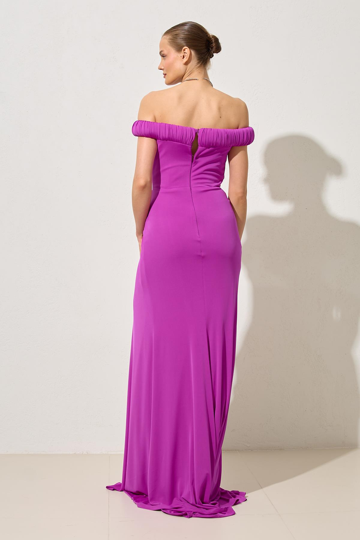 Fuşya Yaka Ve Bel Detaylı Tam Kalıp Uzun Abiye Elbise Kadın Abiye Elbise modelleri