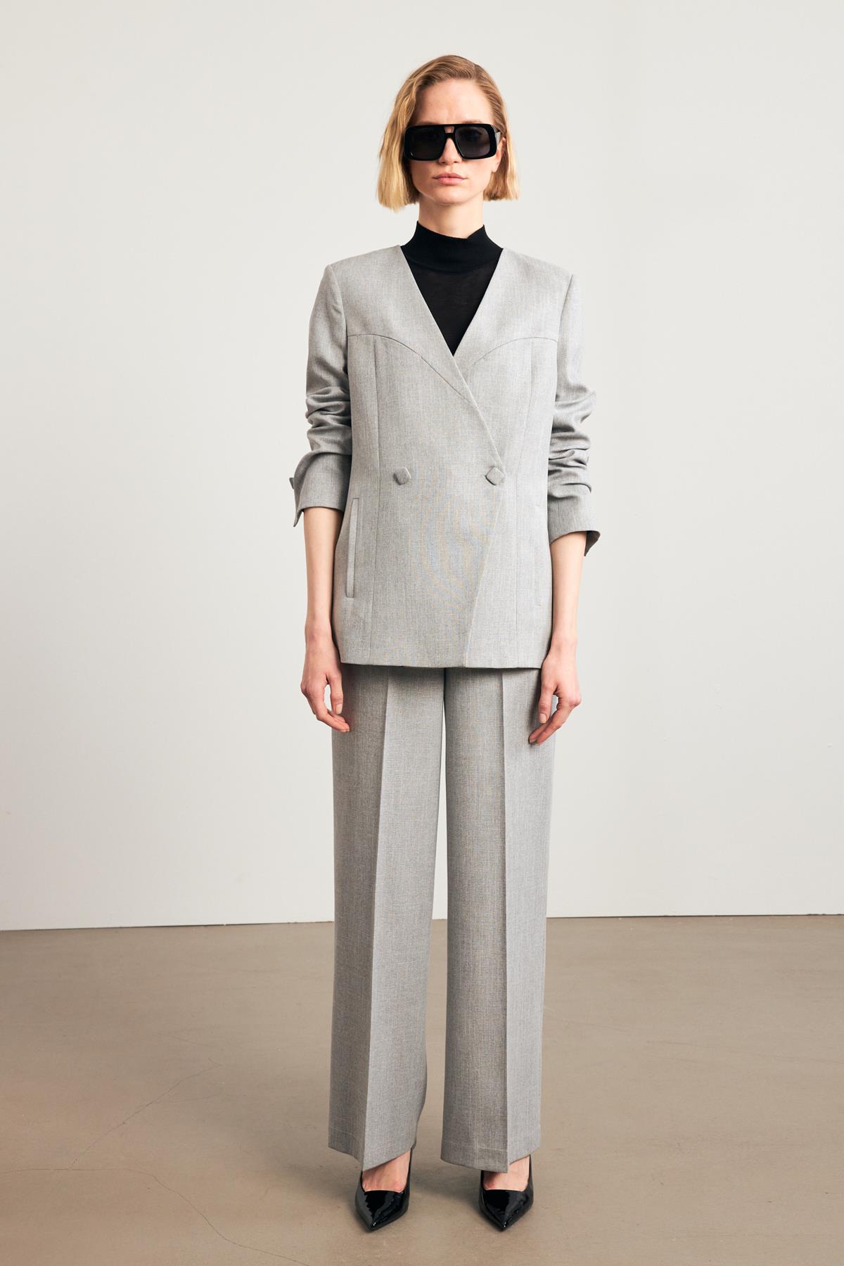 Gri Asimetrik Kapama Detaylı Yakasız Ceket Kadın Ceket modelleri