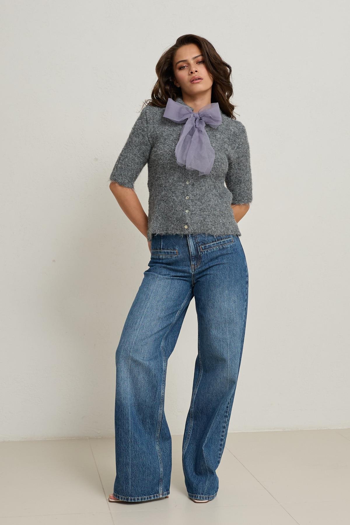 Gri Fiyonk Detaylı Kısa Kollu Triko Kadın Triko modelleri