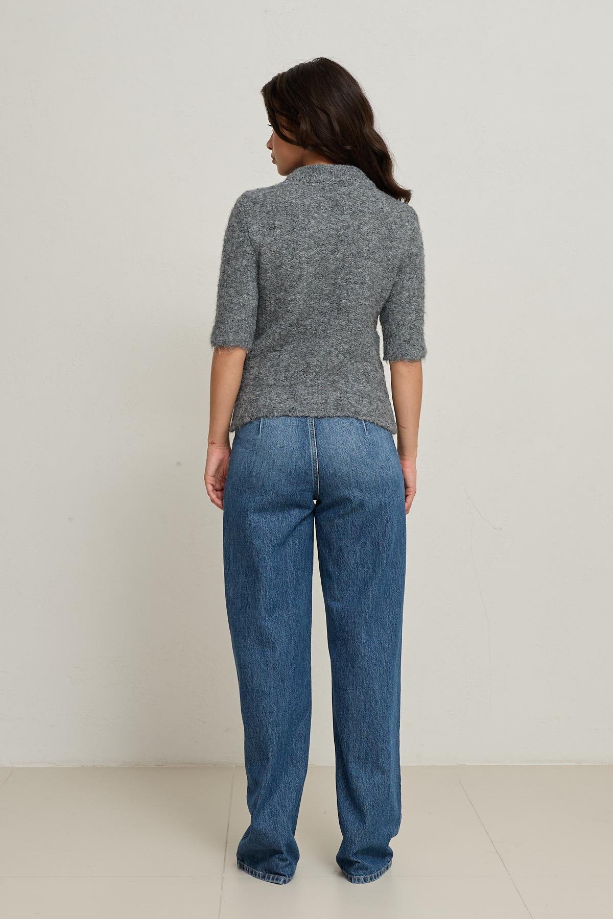 Gri Fiyonk Detaylı Kısa Kollu Triko Kadın Triko modelleri