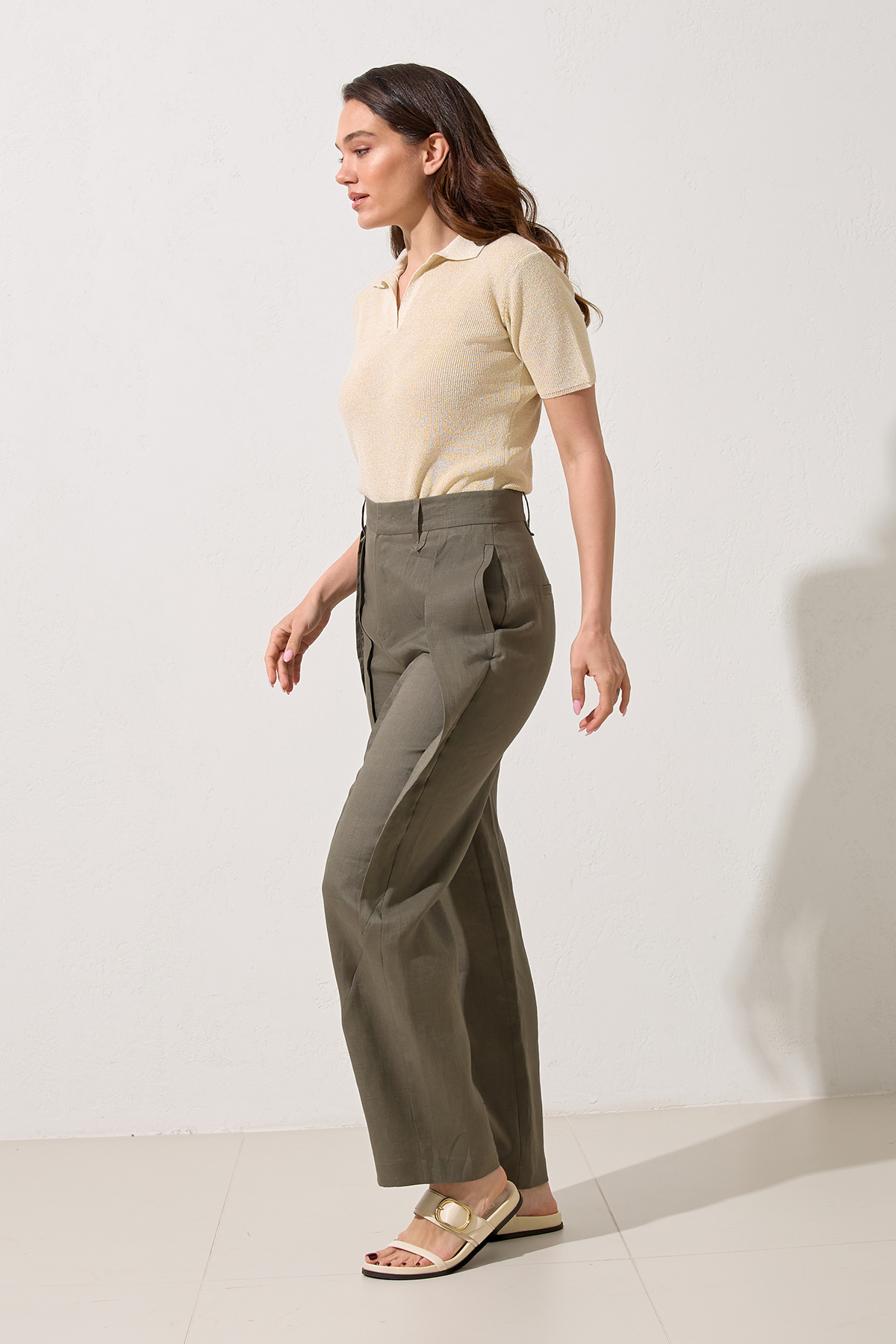 Haki %100 Keten Pile Ve Cep Detaylı Rahat Kesim Pantolon Kadın Kategorisiz modelleri