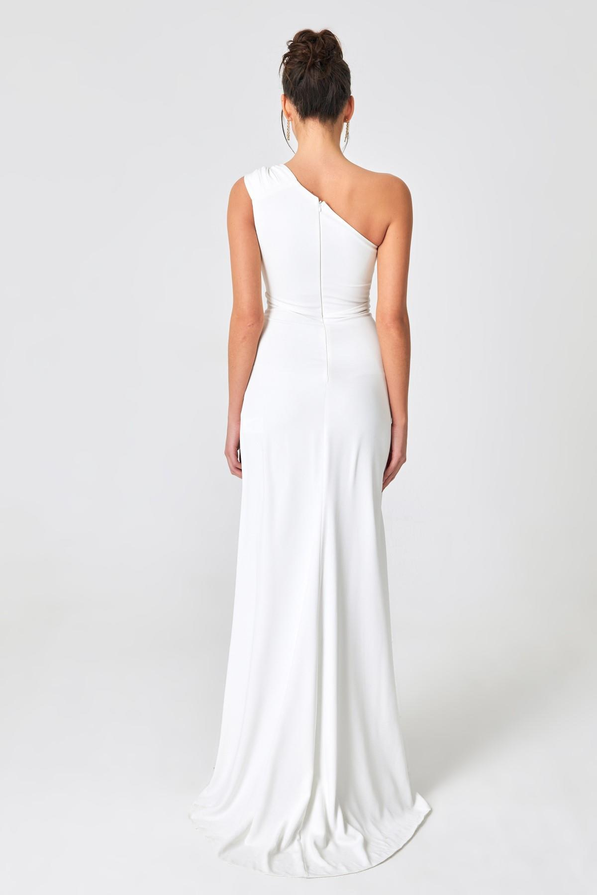 Kemik Aksesuar Detaylı Büzgülü Abiye Kadın Kategorisiz modelleri