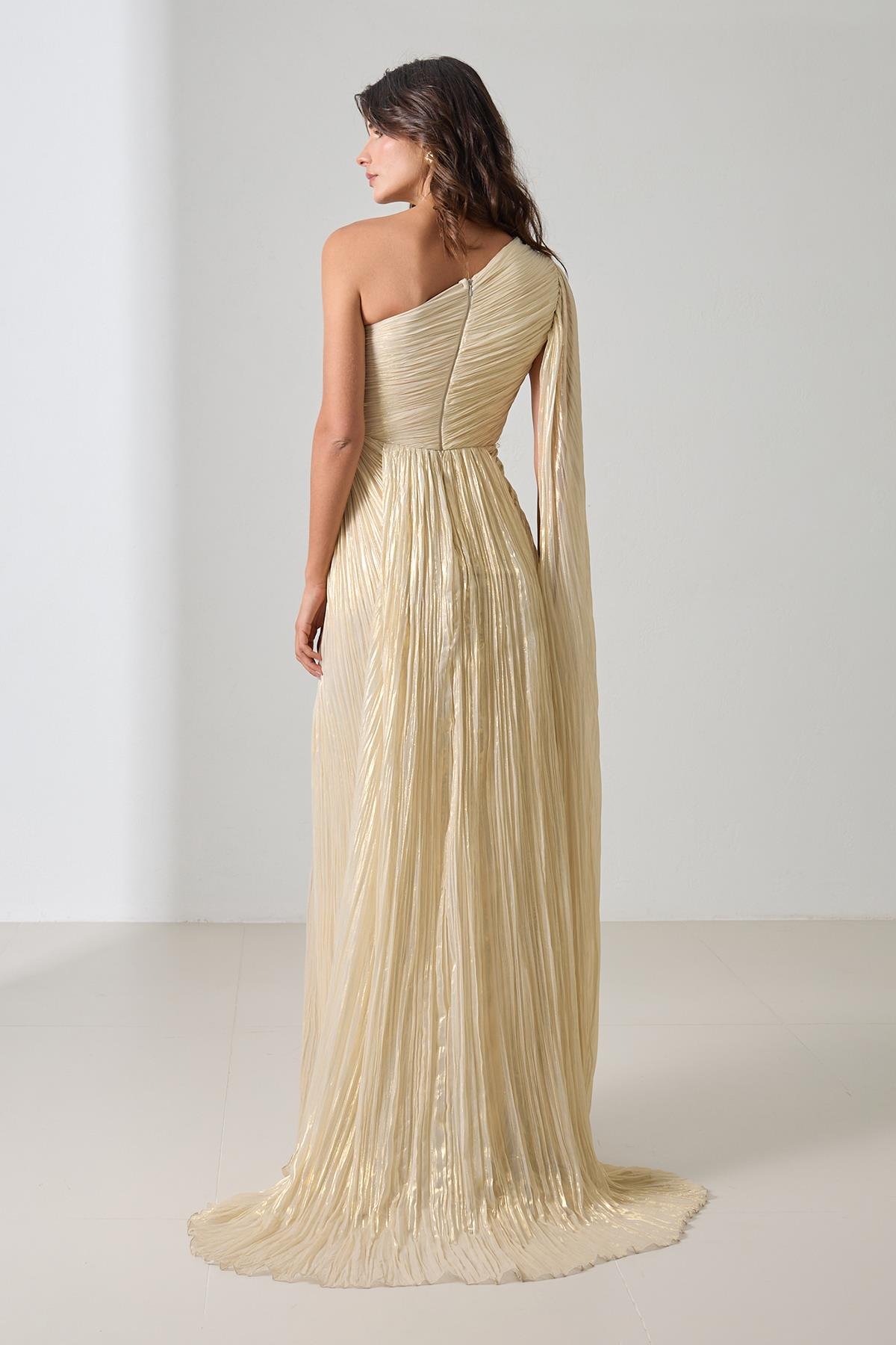 Kemik Gold Tek Omuz Drape Detaylı Tam Kalıp Uzun Abiye Elbise Kadın Abiye Elbise modelleri