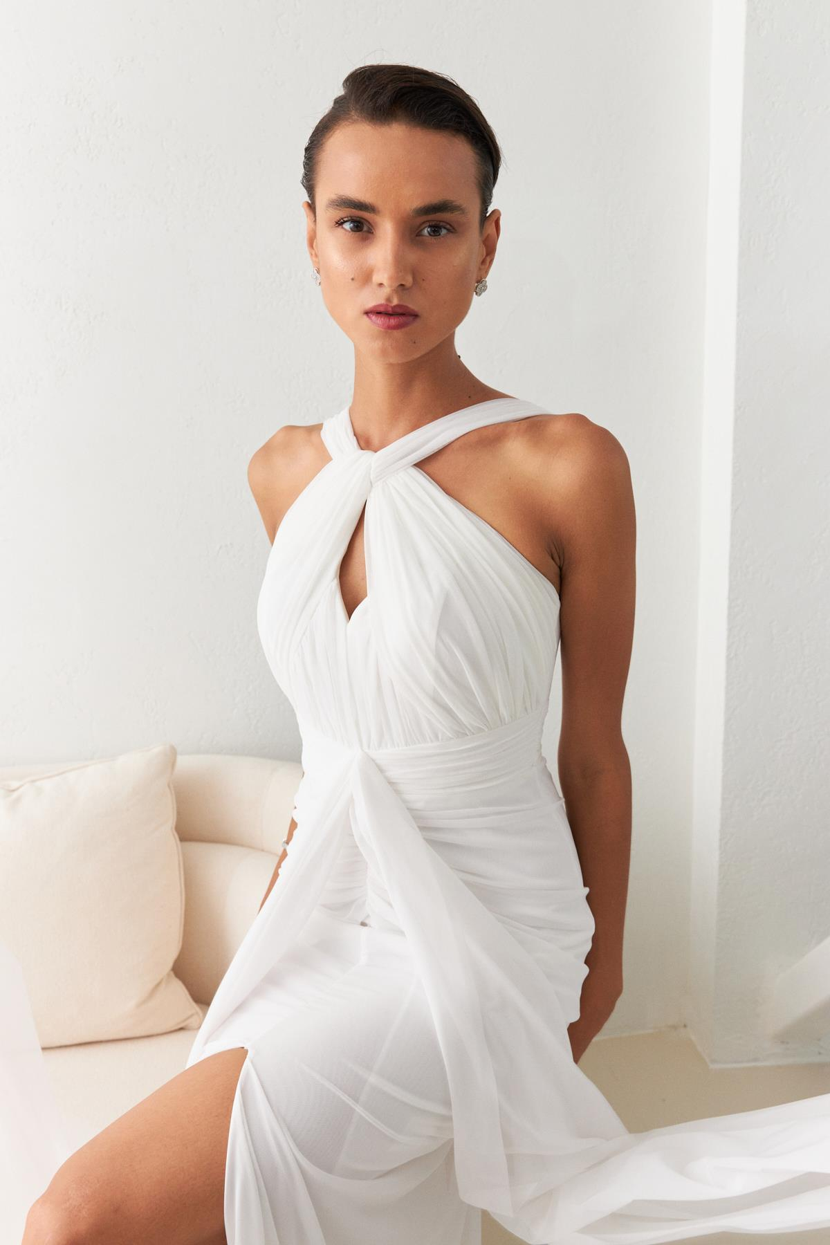 Kemik Koyu Lila Bağlama Detaylı Büzgülü Abiye Kadın Kategorisiz modelleri