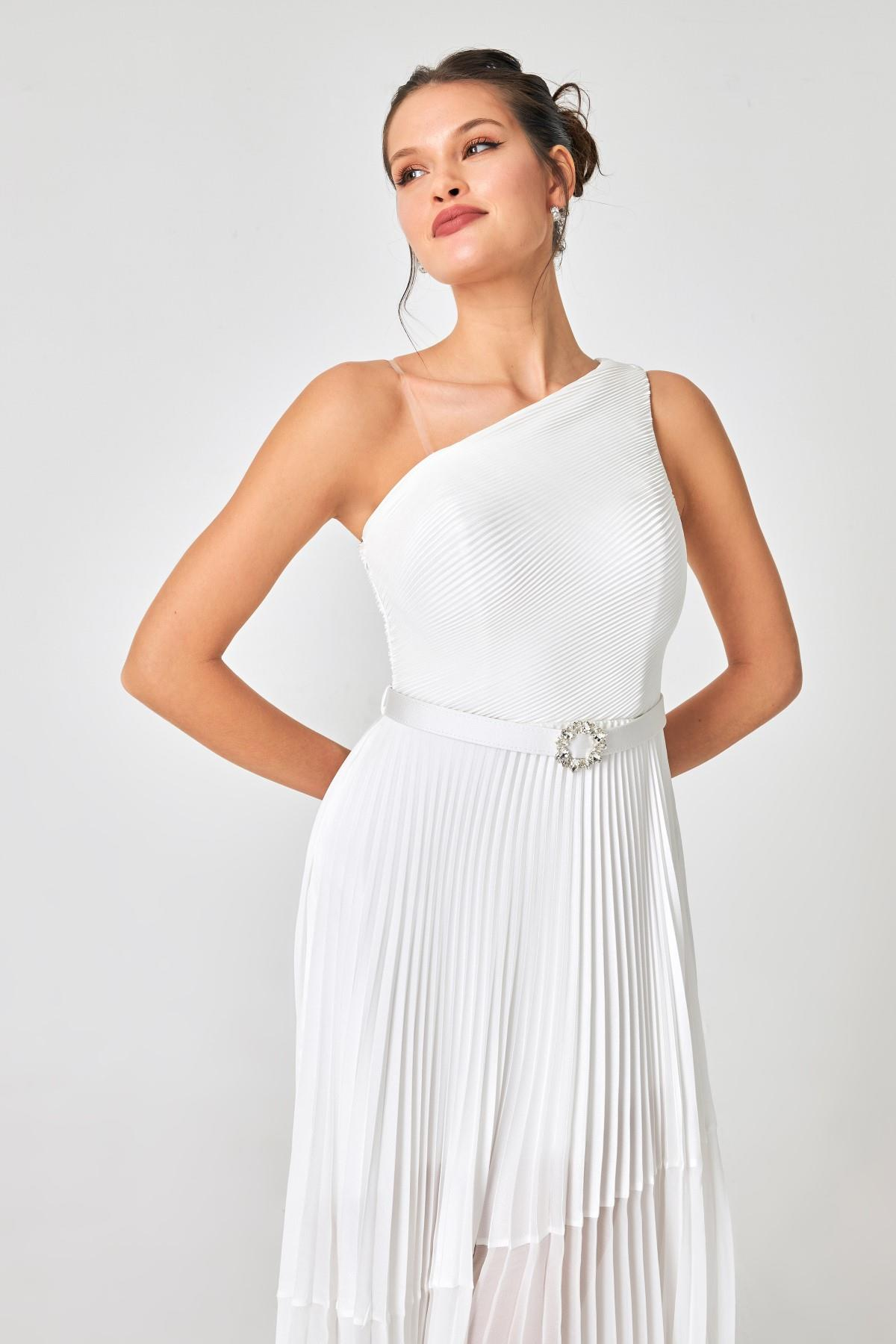 Kemik Tek Omuzlu Belden Kemer Ve Etekten Transparan Detaylı Abiye Elbise Kadın Kategorisiz modelleri