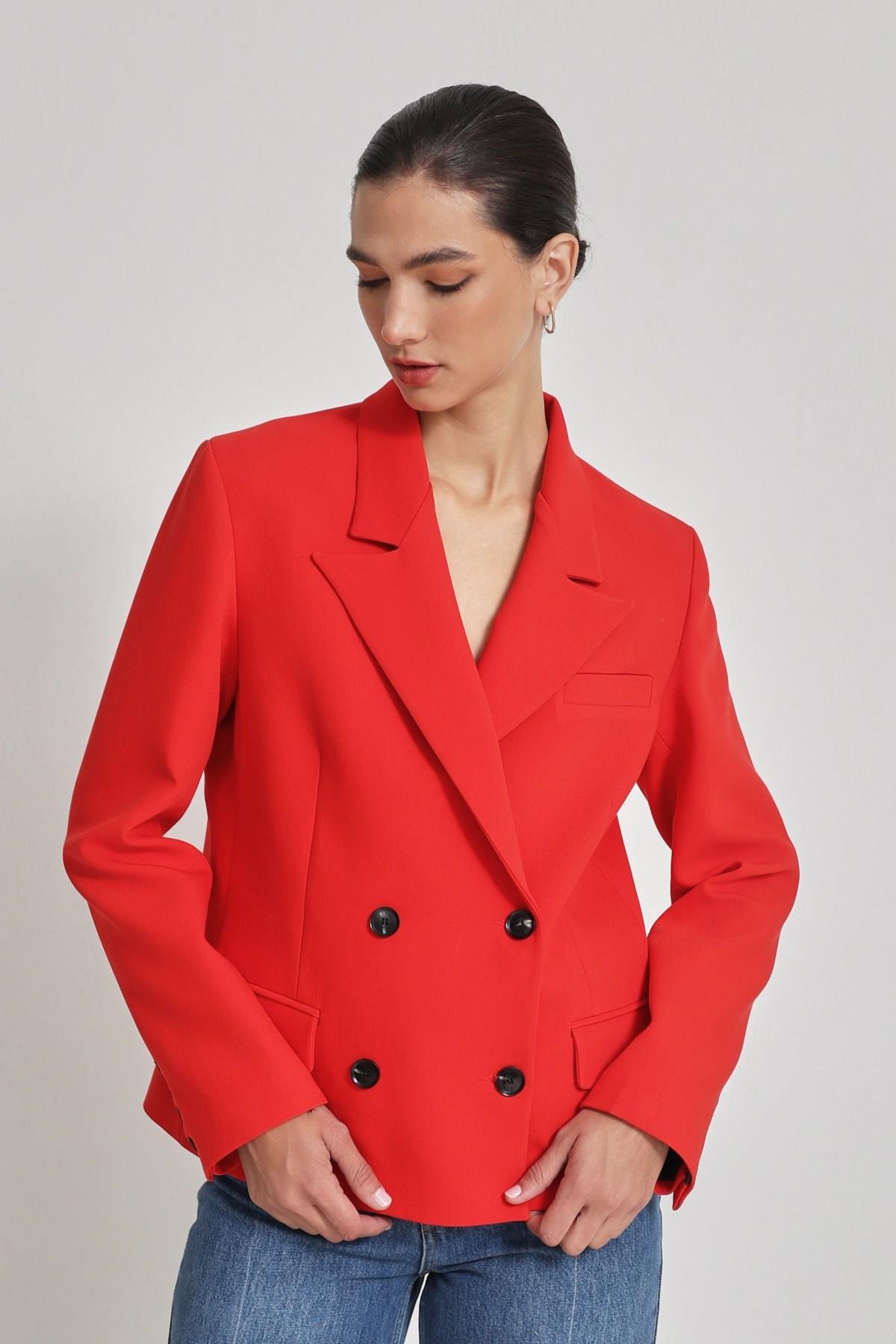 Kırmızı Asimetrik Kapama Cep Detaylı Ceket Kadın Ceket modelleri