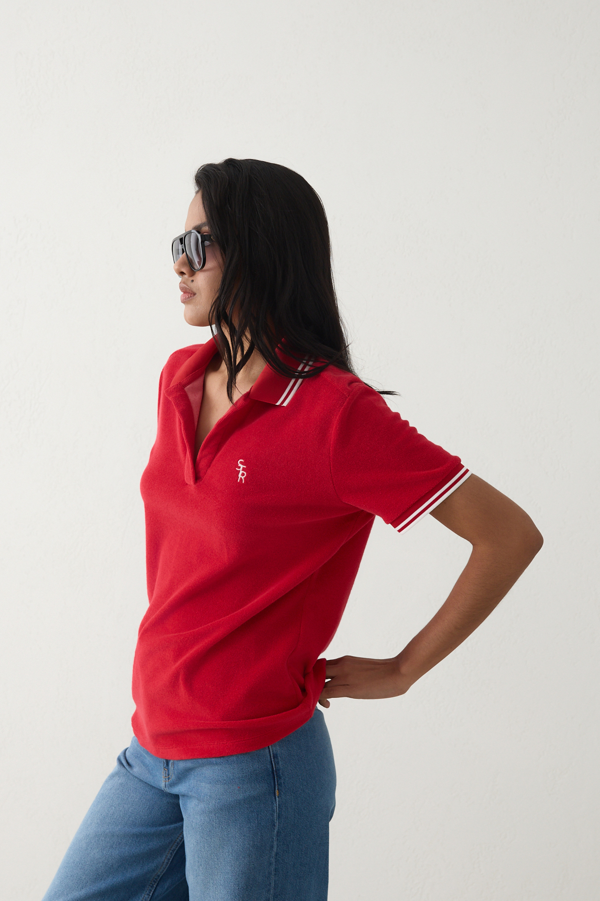 Kırmızı Yaka Ve Çizgi Detaylı Havlu Kumaş T-Shirt Kadın T-Shirt modelleri