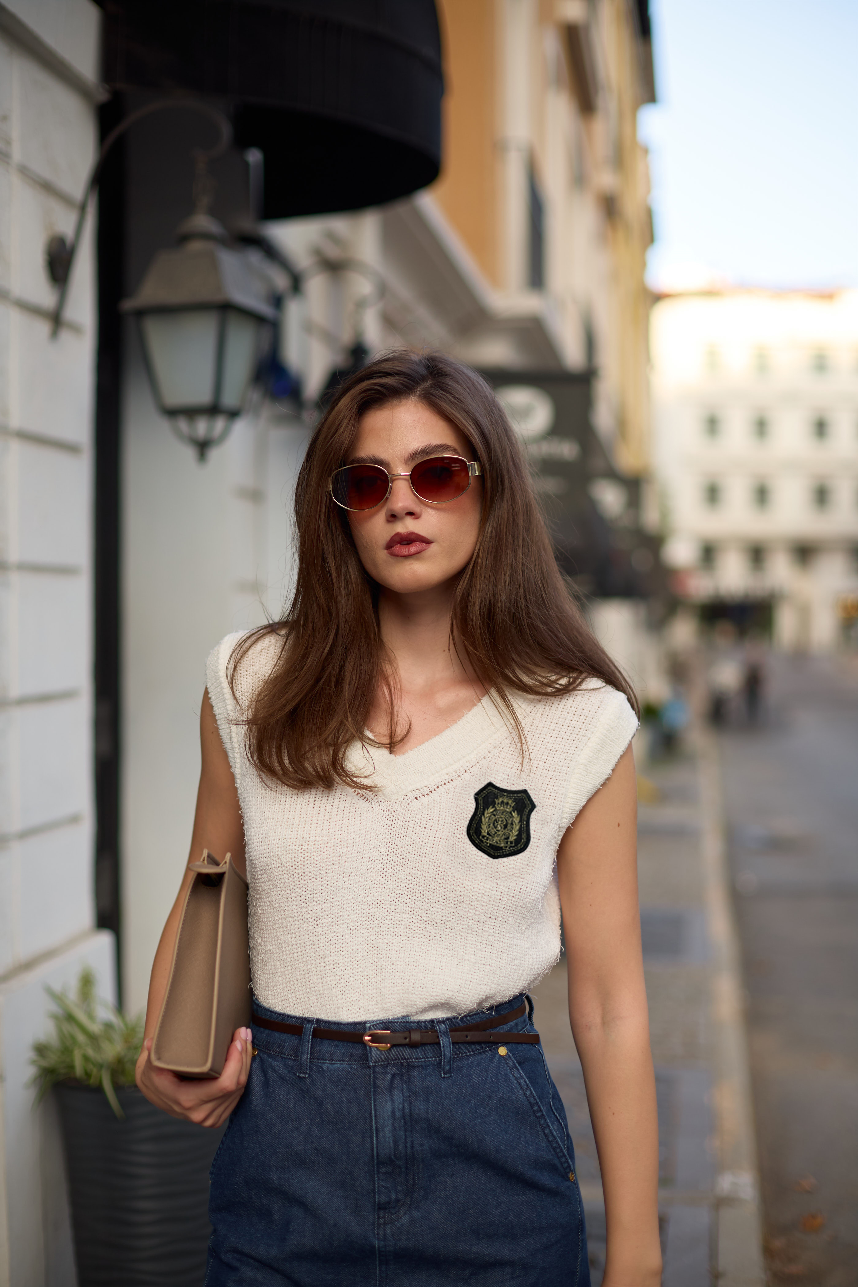 Krem V Yaka Nakış Detaylı Kolsuz Triko Kadın Triko modelleri