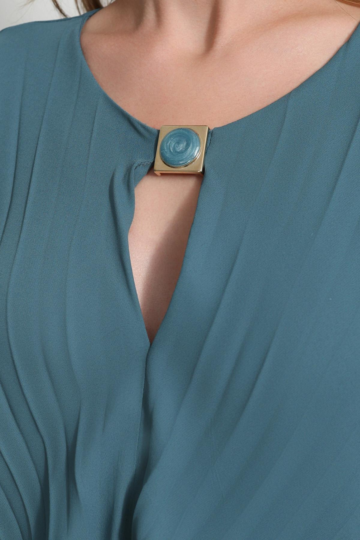 Kuvars Piliseli Yaka Detaylı Belden Oturtmalı Elbise Kadın Günlük Elbise modelleri