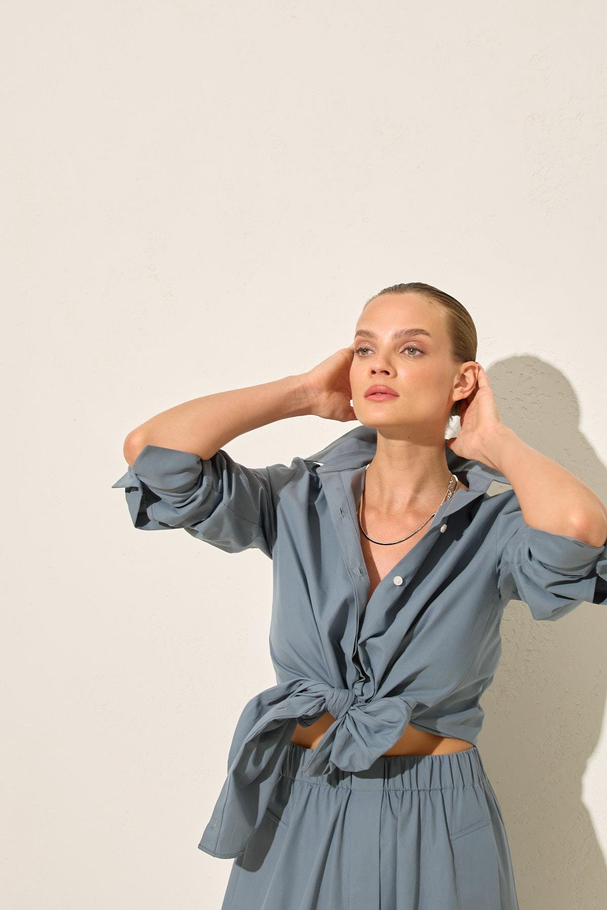 Kuvars Uzun Kollu Gömlek Kadın Kategorisiz modelleri