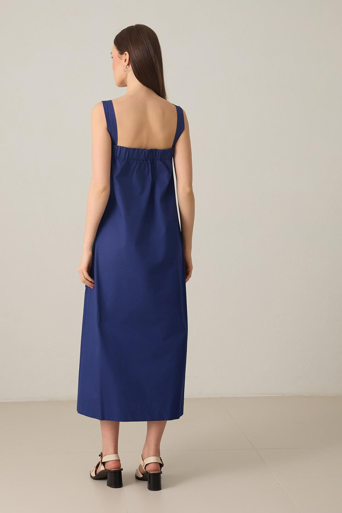 Lacivert Kare Yaka Pamuklu Dikiş Detaylı Midi Boy Elbise Kadın Günlük Elbise modelleri