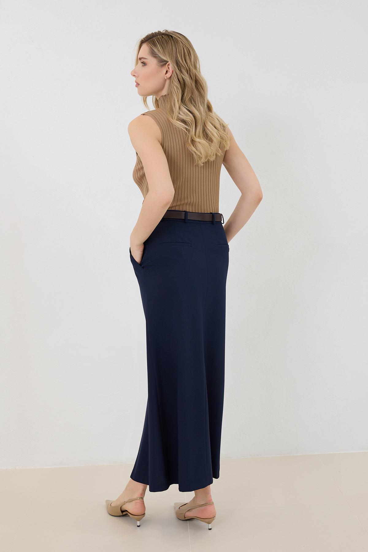 Lacivert Kemer Detaylı Midi Boy Kalem Etek Kadın Etek modelleri
